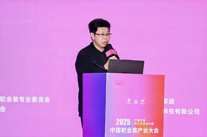 ZGD_2808-opq4056878524